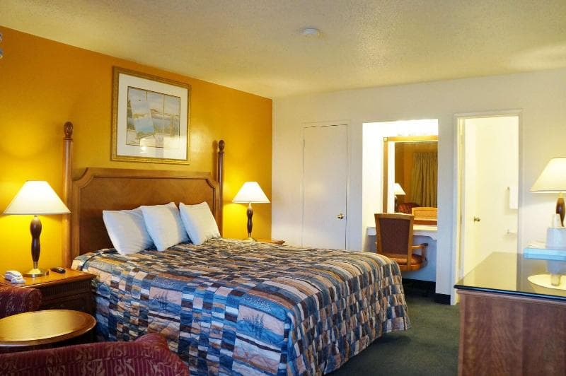 Classic Inn Red Bluff 5