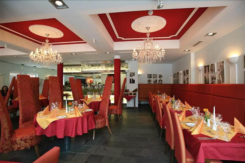Cinehotel Maroni 2