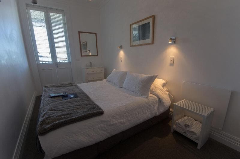 Governors Bay Hotel 4