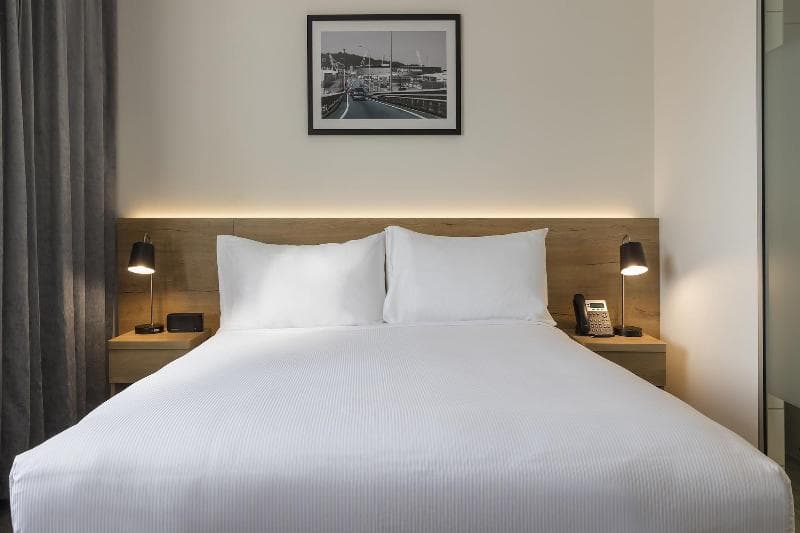 Oaks Wellington Hotel 4