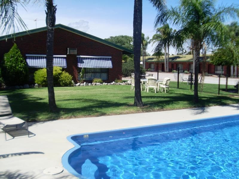 Federation Motor Inn main