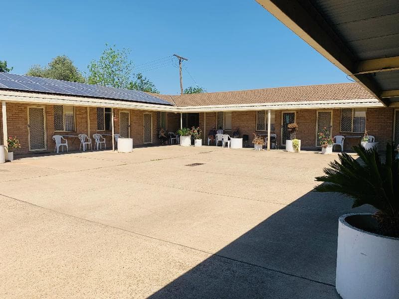 Angel's Rest Motel 2