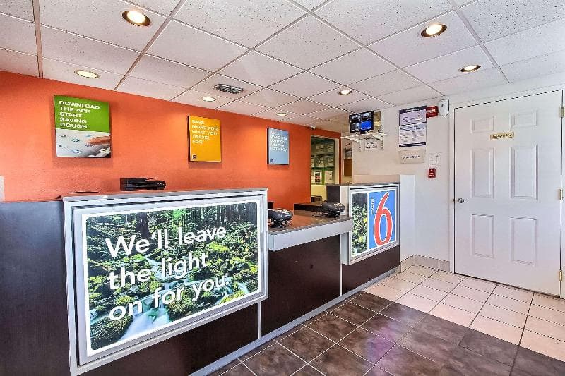 Motel 6 Fremont North 4