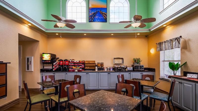 Key West Inn Fairhope 2