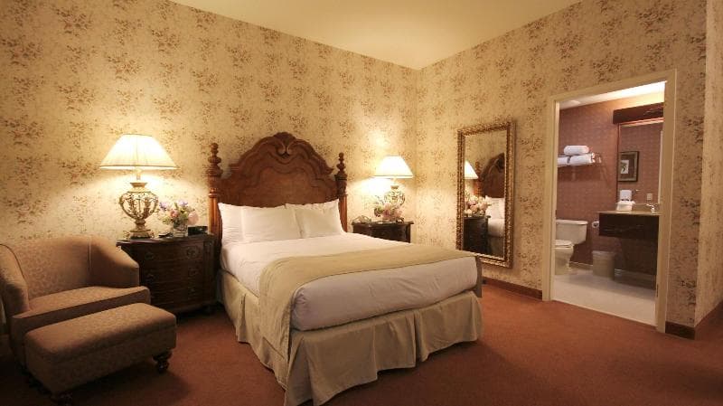 The Inn And Spa At East Wind 4