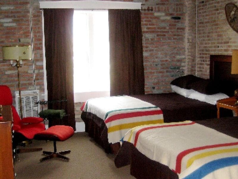 William Watson Hotel 3