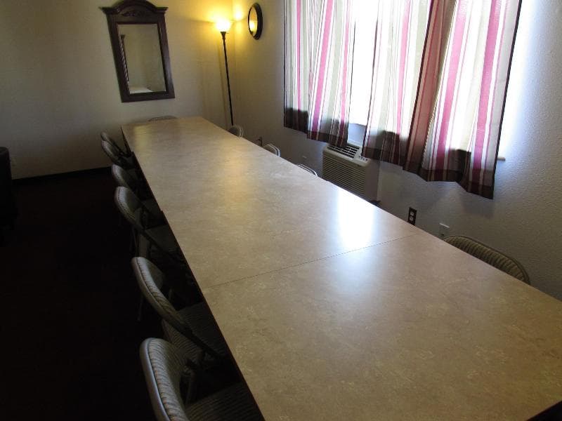 Kennewick Suites photo 1