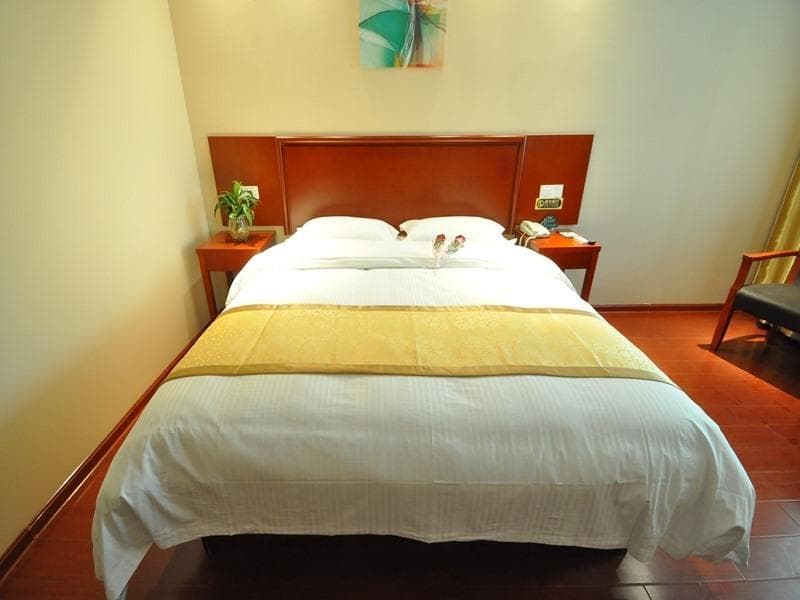Greentree Inn Linxi International Convention Center Express Hotel 4