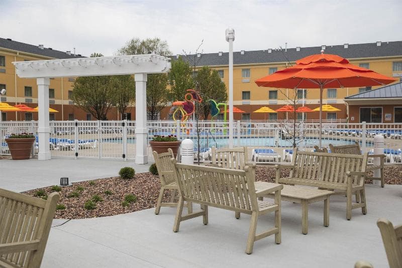 Cedar Point's Express Hotel 1