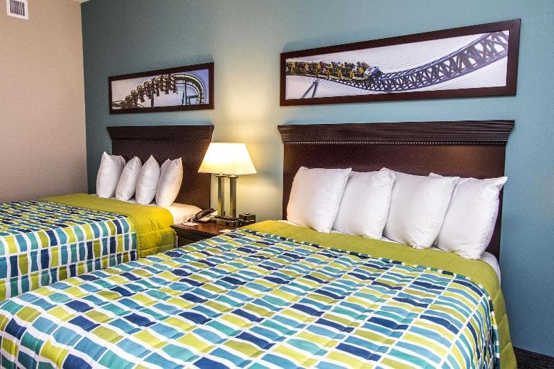 Cedar Point's Express Hotel 2