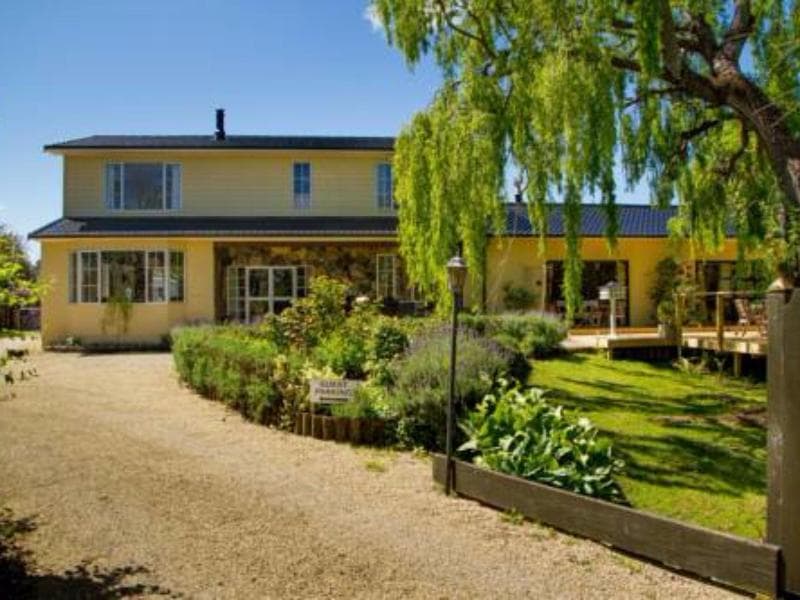 Swan House (Adults Only) main