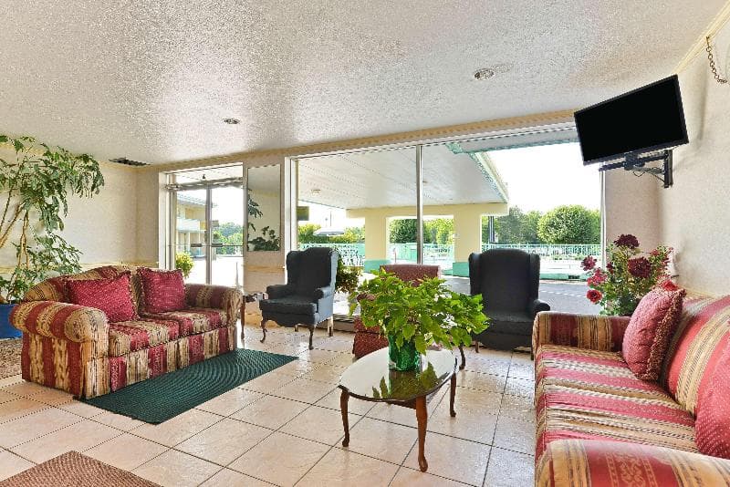 Americas Best Value Inn & Suites South Boston 4