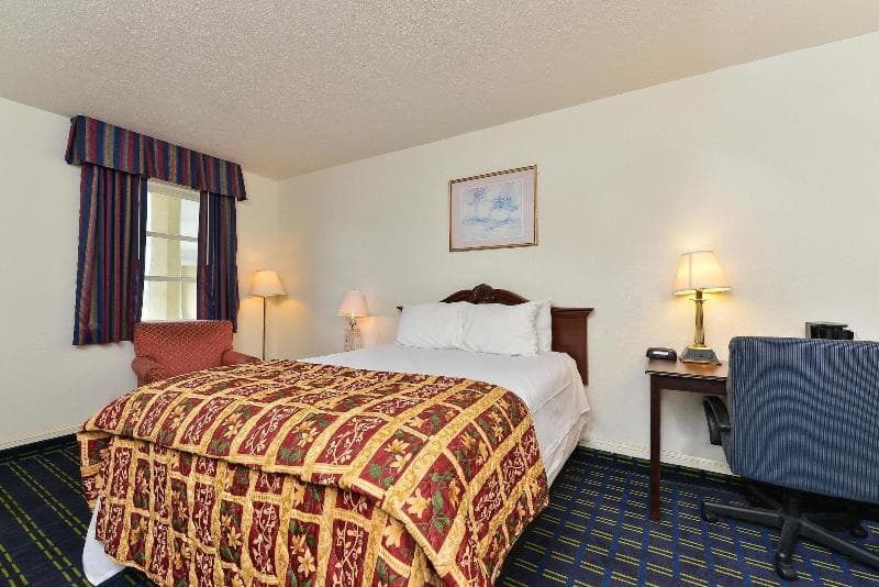 Americas Best Value Inn & Suites South Boston 3
