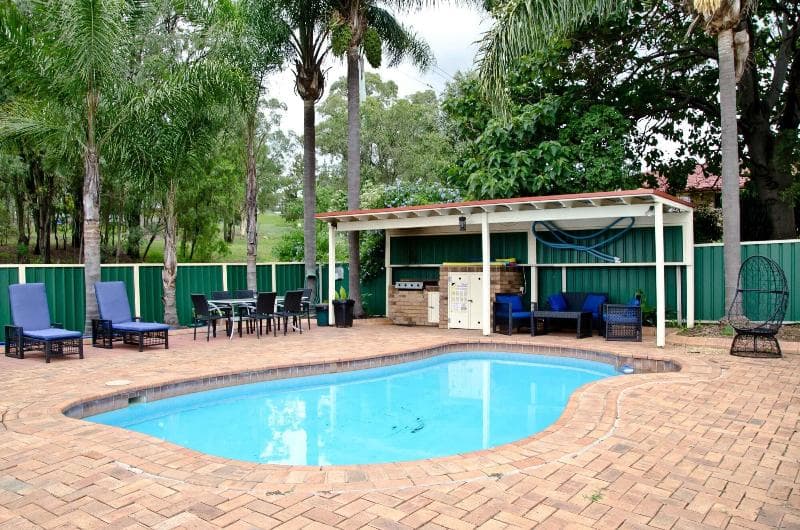 Baybrook Motor Inn main
