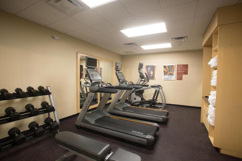 TownePlace Suites Lincoln North 2