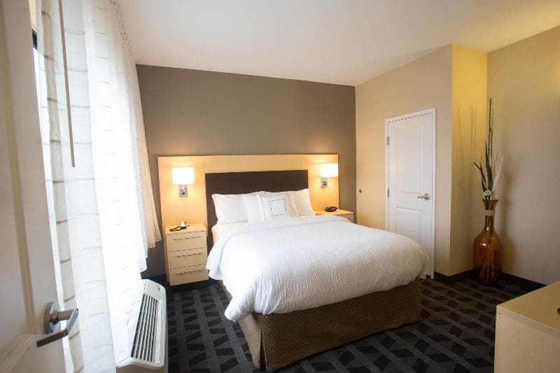 TownePlace Suites Lincoln North 3