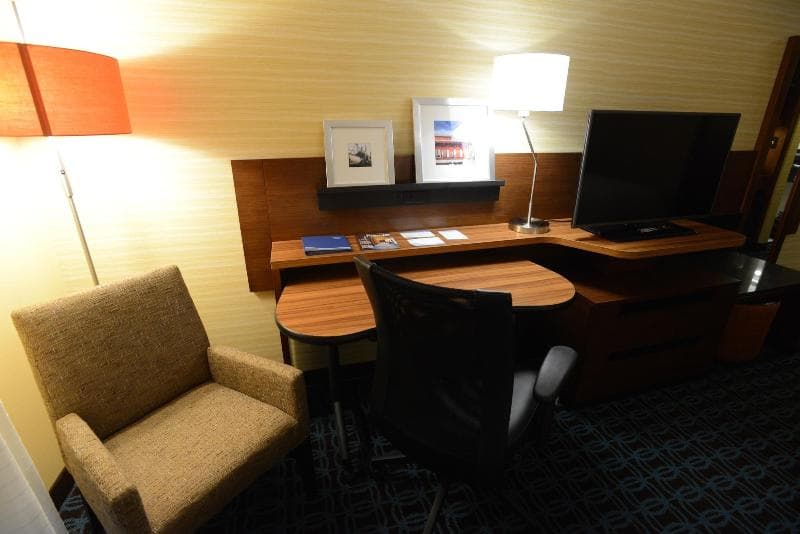 Fairfield Inn & Suites Bowling Green 4