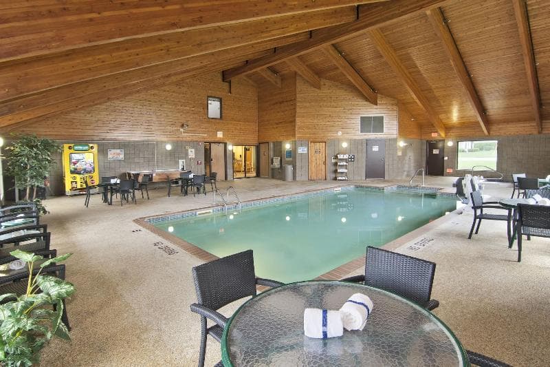 Boarders Inn & Suites Faribault 2