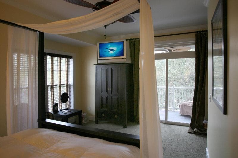 Water's Edge Inn - Adults Only 3