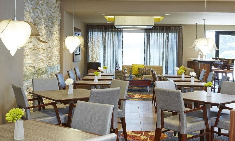 Courtyard Ithaca Airport/University 4