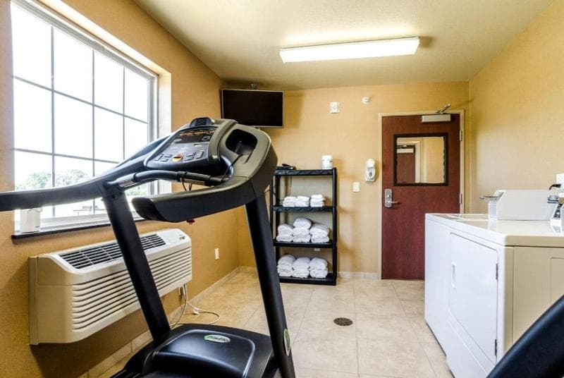 Cobblestone Inn And Suites Cambridge 3