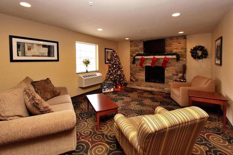 Cobblestone Hotel Seward 2