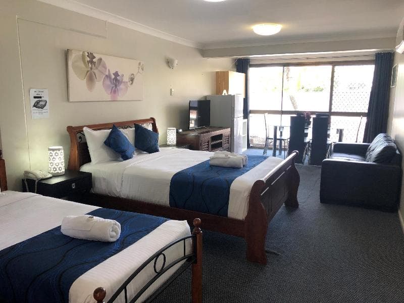 Logan City Motor Inn photo 1