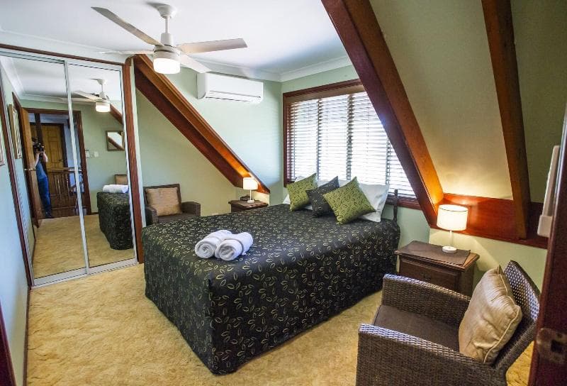 Ainslie Manor Bed And Breakfast 3
