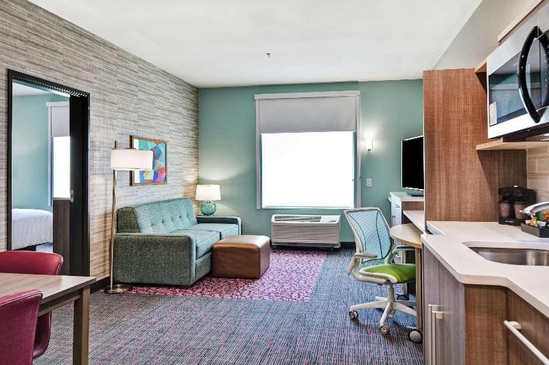 Home2 Suites by Hilton Pecos 4