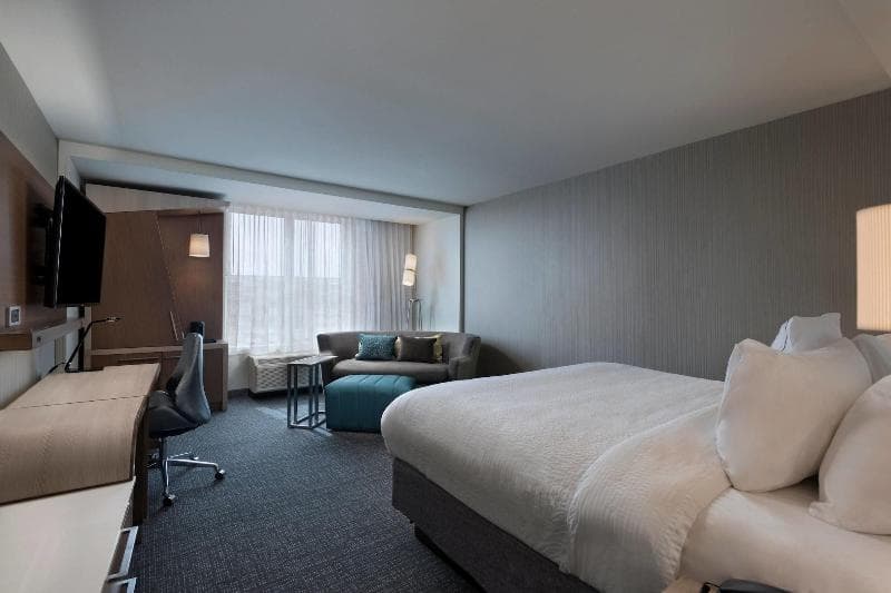 Courtyard By Marriott Jackson Madison 4