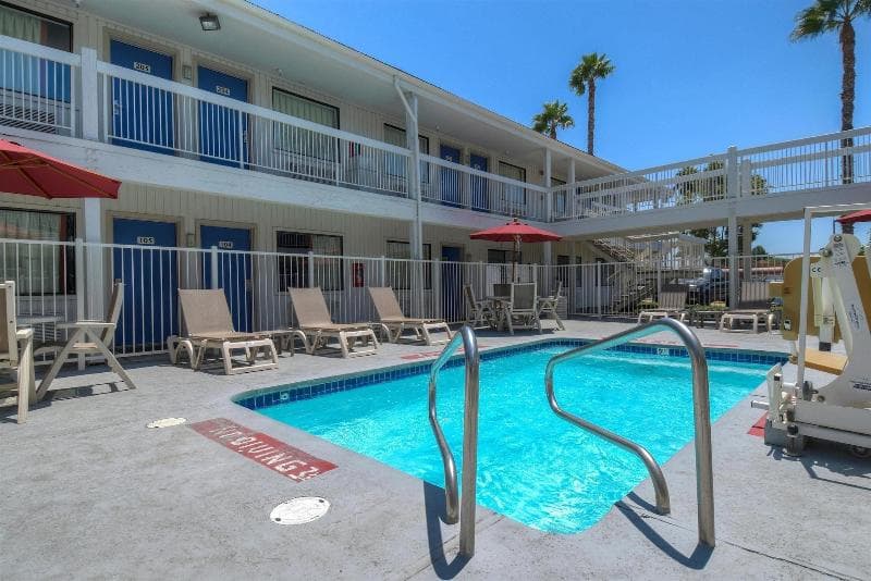 Motel 6 Santa Ana photo 1