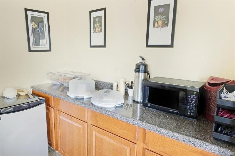 Americas Best Value Inn Gainesville, Tx 5