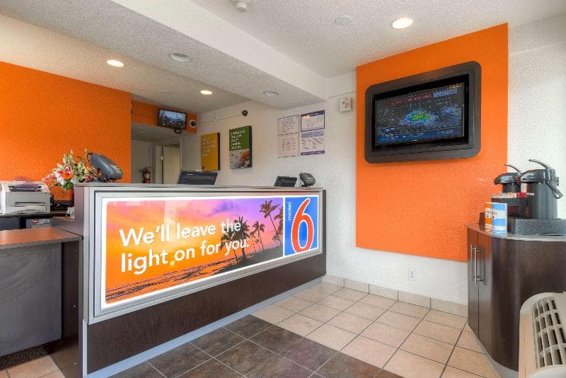 Motel 6 Costa Mesa 4