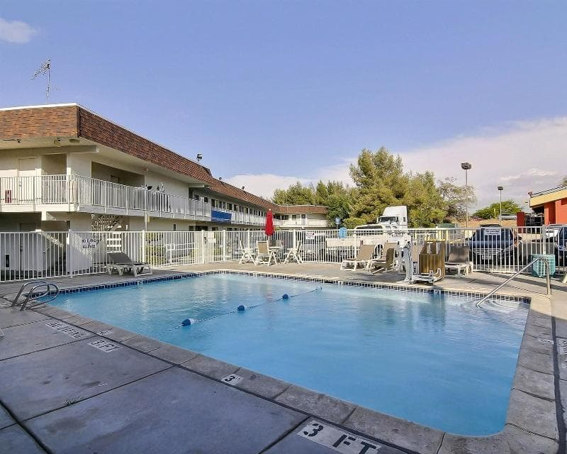 Motel 6 Palmdale main
