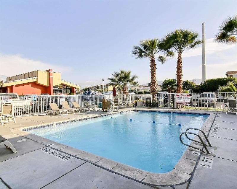 Motel 6 Palmdale 4