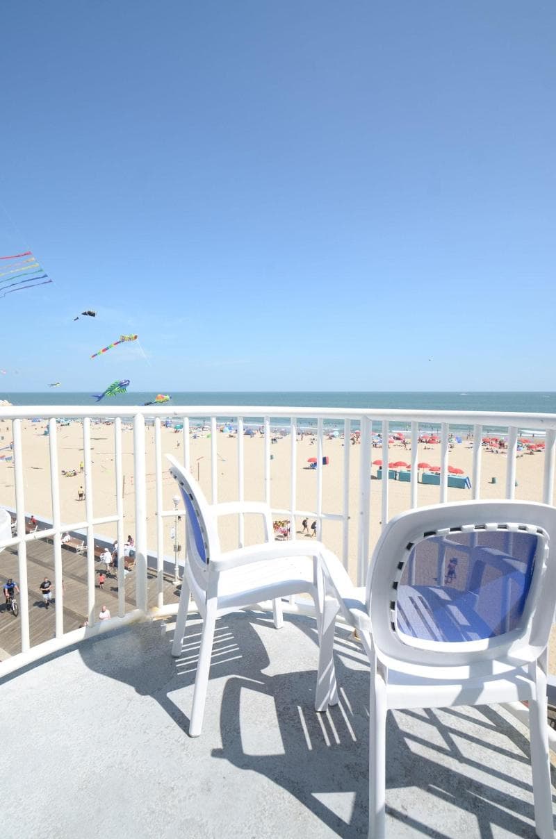 Tidelands Caribbean Hotel And Suites 5