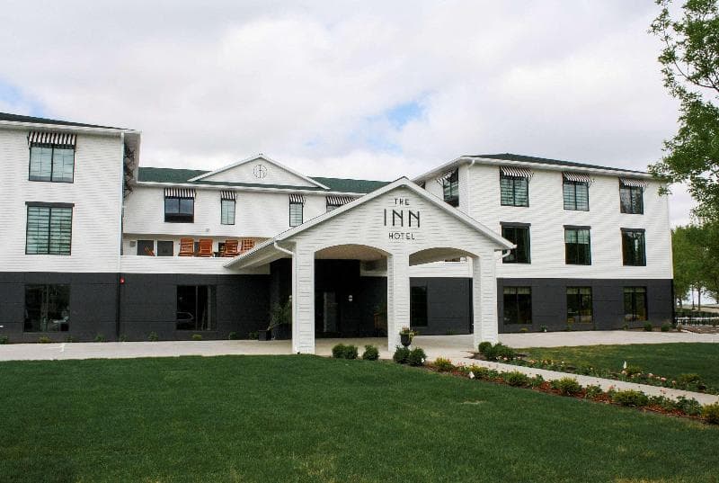 The Inn Hotel 4