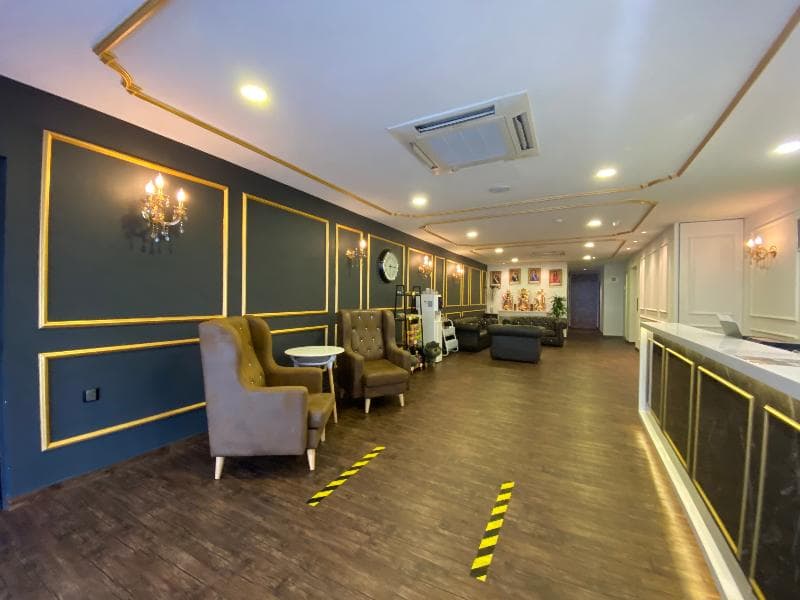 N City Hotel photo 1
