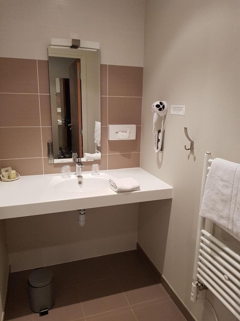 Logis La Bonne Auberge 4
