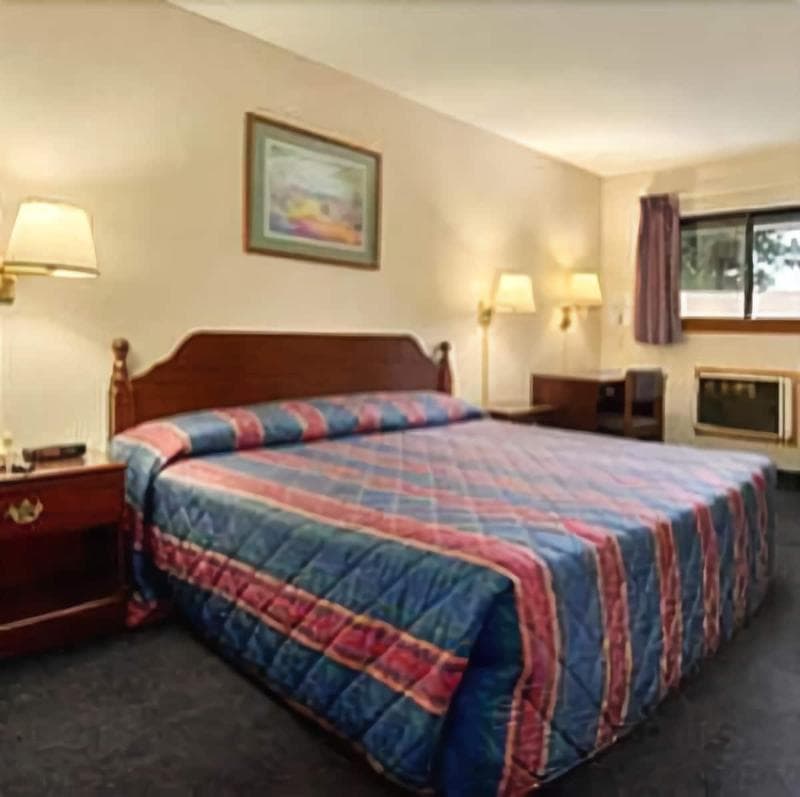 Enfield Inn 4