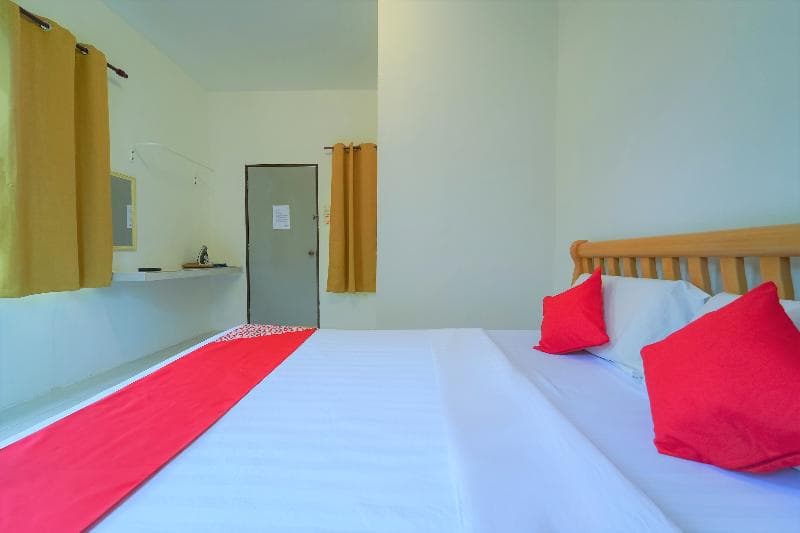 Oyo 90168 Serambi Pelangi Chalet 2