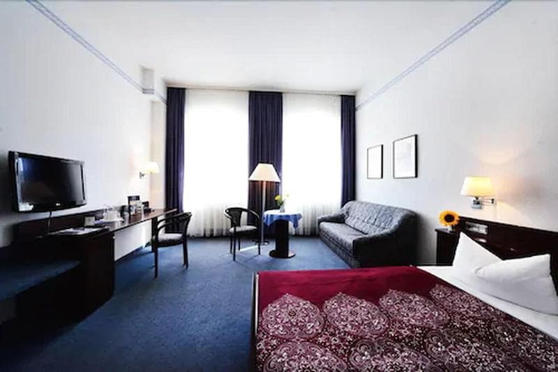 Hotel Goldener Adler 4