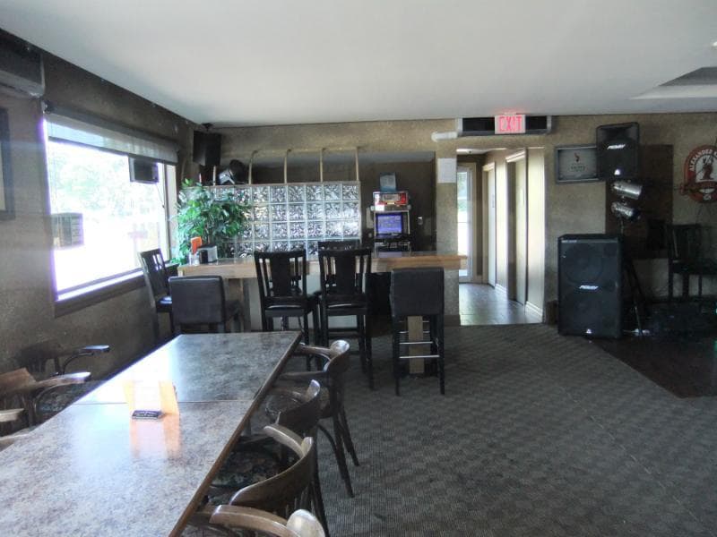 Stonehouse Motel And Restaurant main