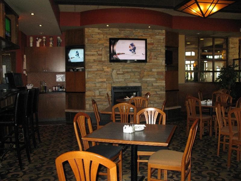 Walking Eagle Inn And Lodge photo 1