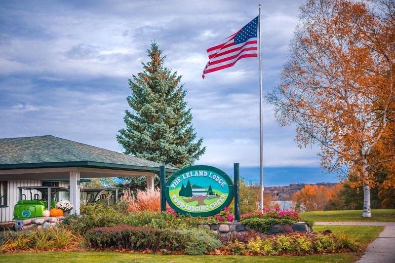 Leland Lodge photo 1