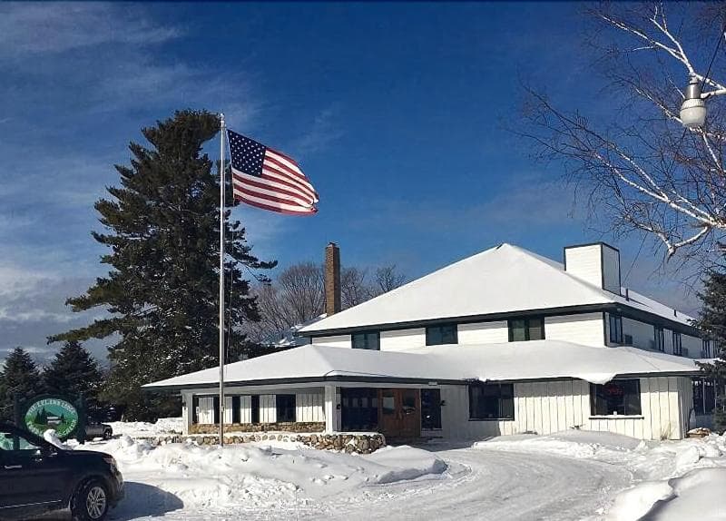 Leland Lodge 3