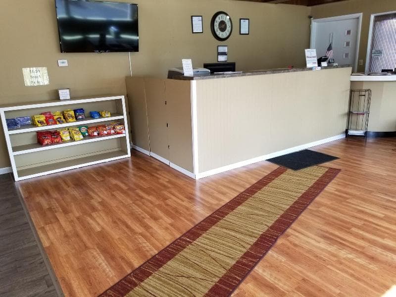 Hillcrest Motel main