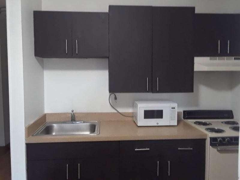 Host Inn & Suites photo 1