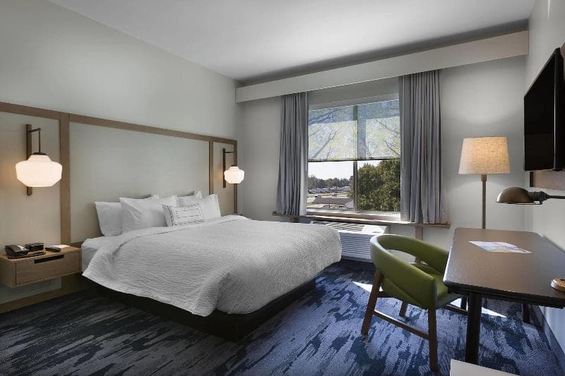 Fairfield Inn & Suites By Marriott Shelby 4