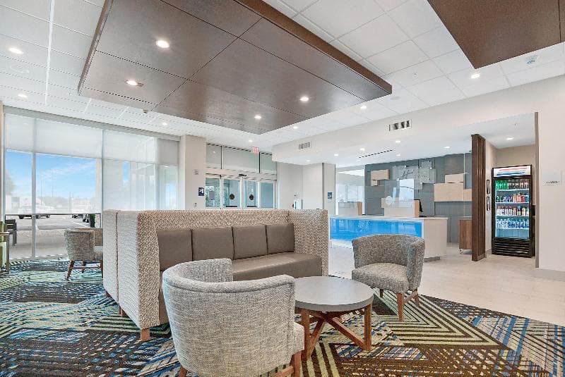 Holiday Inn Express Jacksonville South Bartram Park 5